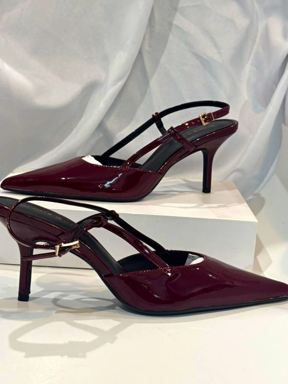 On Feet & In Love Women’s Burgundy Patent Slingback Heels EU 41 New in Box